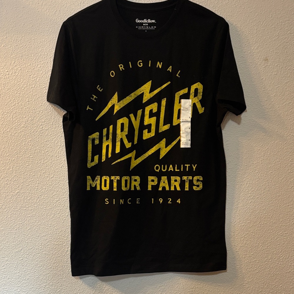 NWT Goodfellow & Co Black Tee with Yellow Graphic